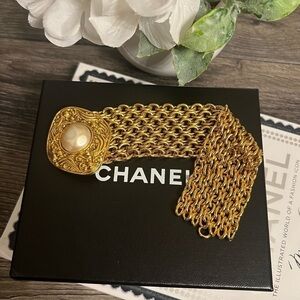 Chanel Vintage Faux Pearl Link Bracelet